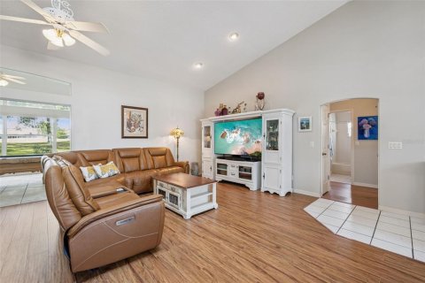 Villa ou maison à vendre à Leesburg, Floride: 3 chambres, 233.37 m2 № 2423736 - photo 14