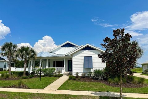 House in Lady Lake, Florida 3 bedrooms, 220.09 sq.m. № 1280171 - photo 23