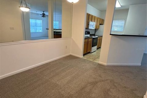 Condo in Bradenton, Florida, 1 bedroom  № 2222708 - photo 5
