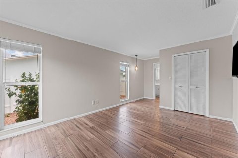 Villa ou maison à vendre à Tampa, Floride: 3 chambres, 130.16 m2 № 1916109 - photo 11