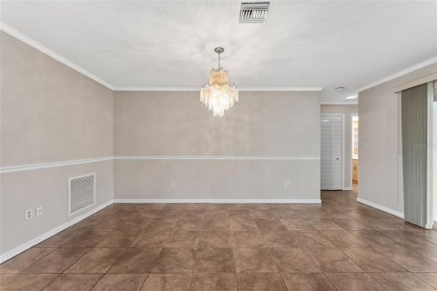 Villa ou maison à vendre à Tampa, Floride: 3 chambres, 130.16 m2 № 1916109 - photo 15