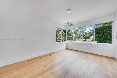 Купить виллу или дом в Майами-Бич, Флорида 4 спальни, 356.09м2, № 2081454 - фото 20