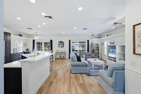 Villa ou maison à vendre à Anna Maria, Floride: 3 chambres, 184.32 m2 № 2410583 - photo 14
