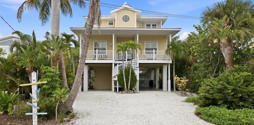 Villa ou maison à Anna Maria, Floride 3 chambres, 184.32 m2 № 2410583