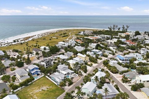 Villa ou maison à vendre à Anna Maria, Floride: 3 chambres, 184.32 m2 № 2410583 - photo 2