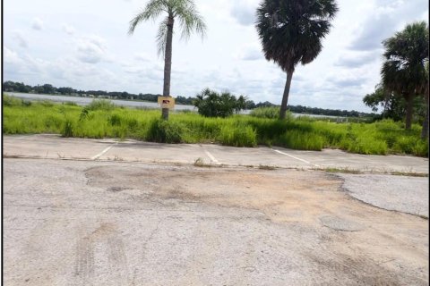 Immobilier commercial à vendre à Kissimmee, Floride № 2083036 - photo 8