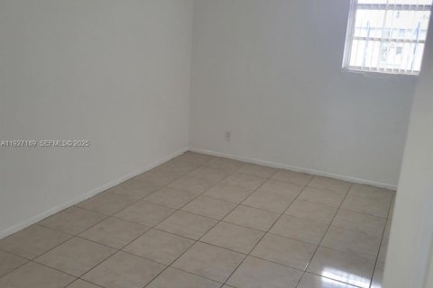 Copropriété à louer à Miami, Floride: 1 chambre, 55.56 m2 № 1987344 - photo 6