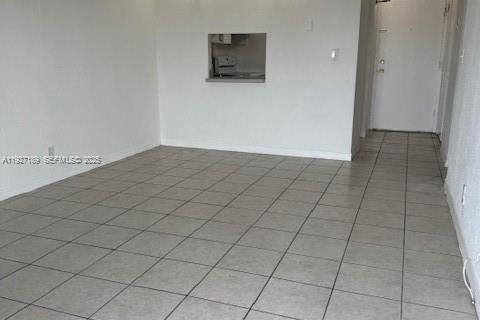 Copropriété à louer à Miami, Floride: 1 chambre, 55.56 m2 № 1987344 - photo 3