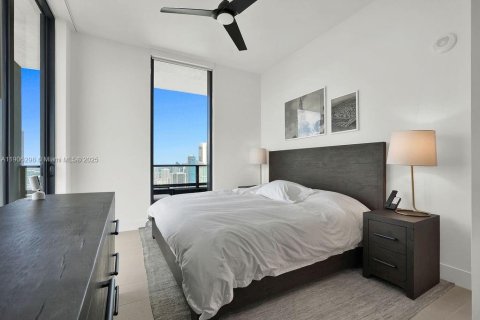 Condominio en alquiler en Miami, Florida, 2 dormitorios № 1964919 - foto 17