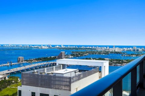 Condominio en alquiler en Miami, Florida, 2 dormitorios № 1964919 - foto 5