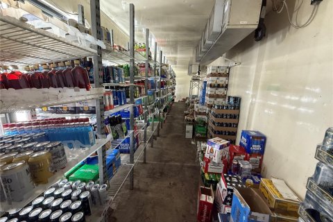 Купить коммерческую недвижимость в Холливуд, Флорида № 1979242 - фото 10