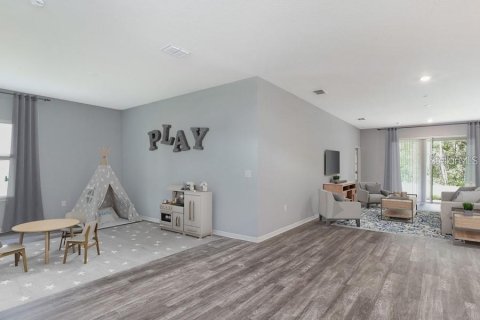 Casa en venta en Ocala, Florida, 5 dormitorios, 235.6 m2 № 1829046 - foto 6