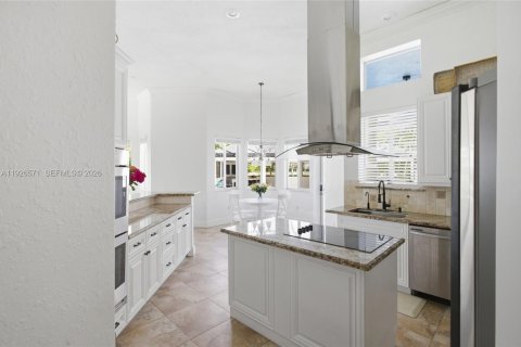 House in Southwest Ranches, Florida 4 bedrooms, 432.09 sq.m. № 1986455 - photo 18