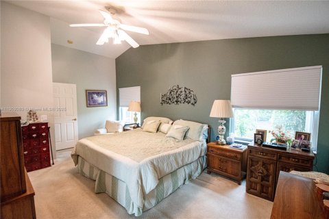 House in Boynton Beach, Florida 2 bedrooms, 149.76 sq.m. № 1967117 - photo 8