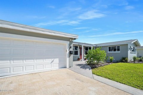 Casa en venta en Ormond Beach, Florida, 4 dormitorios, 187.66 m2 № 2381122 - foto 7