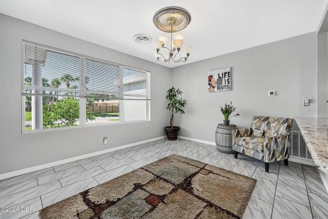 Casa en venta en Ormond Beach, Florida, 4 dormitorios, 187.66 m2 № 2381122 - foto 12