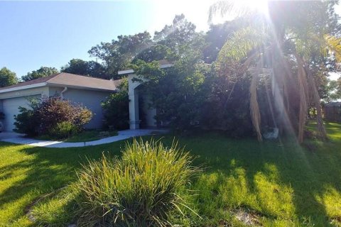 Casa en alquiler en Ocala, Florida, 3 dormitorios, 174.19 m2 № 1908864 - foto 2