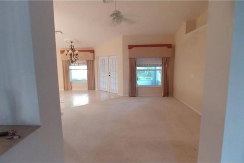 Casa en alquiler en Ocala, Florida, 3 dormitorios, 174.19 m2 № 1908864 - foto 3