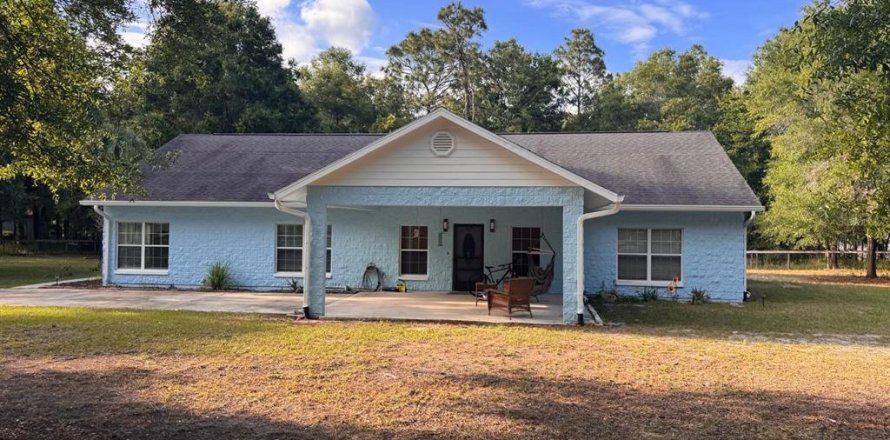 Villa ou maison à Ocala, Floride 3 chambres, 208.47 m2 № 2114836