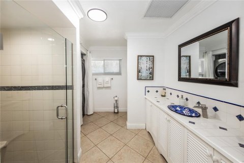 House in Orlando, Florida 3 bedrooms, 227.24 sq.m. № 1542624 - photo 19