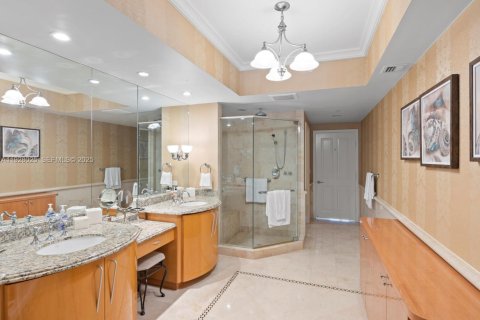 Снять в аренду кондоминиум в Санни-Айлс-Бич, Флорида 3 спальни, 188.68м2, № 1988183 - фото 17