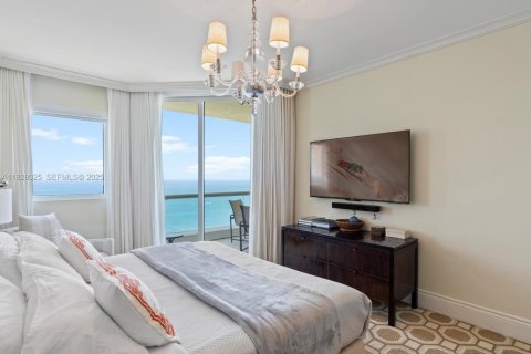 Снять в аренду кондоминиум в Санни-Айлс-Бич, Флорида 3 спальни, 188.68м2, № 1988183 - фото 24