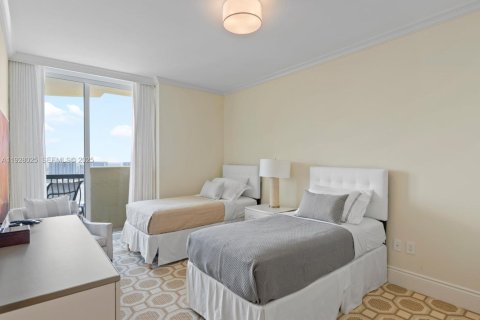 Снять в аренду кондоминиум в Санни-Айлс-Бич, Флорида 3 спальни, 188.68м2, № 1988183 - фото 20