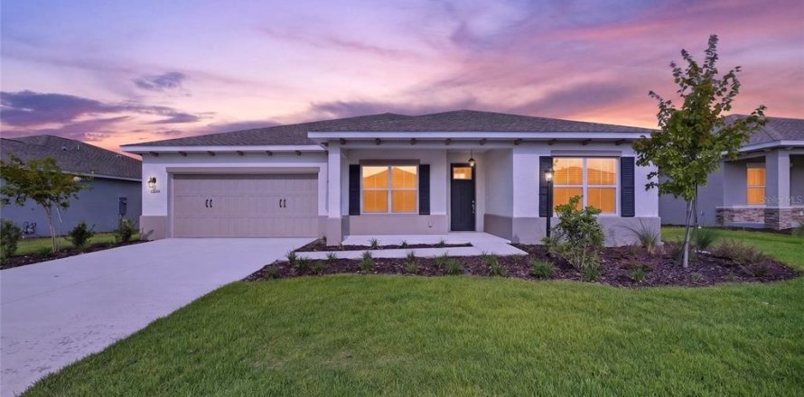 Villa ou maison à Ocala, Floride 2 chambres, 187.57 m2 № 2410495