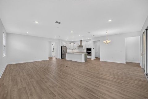 Villa ou maison à vendre à Ocala, Floride: 2 chambres, 187.57 m2 № 2410495 - photo 11