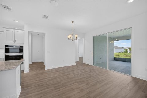 Villa ou maison à vendre à Ocala, Floride: 2 chambres, 187.57 m2 № 2410495 - photo 21