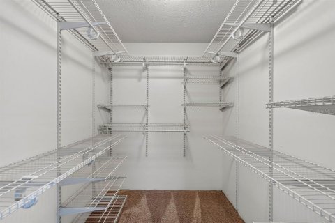 Купить виллу или дом в Дейтона-Бич, Флорида 6 комнат, 118.54м2, № 2195785 - фото 17