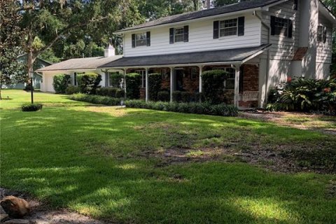 House in Longwood, Florida 5 bedrooms, 251.58 sq.m. № 1870611 - photo 2