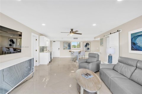 Copropriété à vendre à Jupiter, Floride: 2 chambres, 108.7 m2 № 1963297 - photo 6