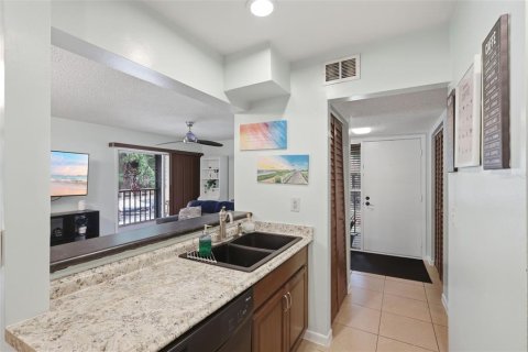 Copropriété à louer à Deltona, Floride: 2 chambres, 83.33 m2 № 2095361 - photo 13