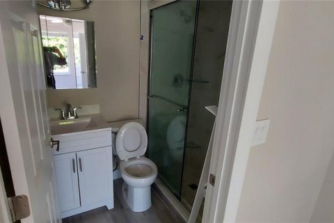 House in Sarasota, Florida 2 bedrooms, 85.1 sq.m. № 1665782 - photo 14