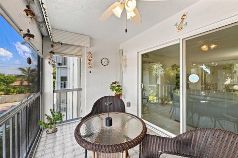 Copropriété à vendre à Lauderdale-by-the-Sea, Floride: 2 chambres, 109.62 m2 № 2309680 - photo 25