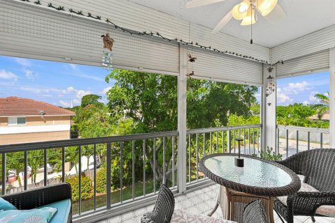 Copropriété à vendre à Lauderdale-by-the-Sea, Floride: 2 chambres, 109.62 m2 № 2309680 - photo 23