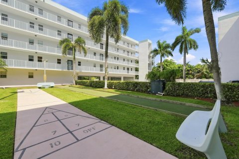 Copropriété à vendre à Lauderdale-by-the-Sea, Floride: 2 chambres, 109.62 m2 № 2309680 - photo 29