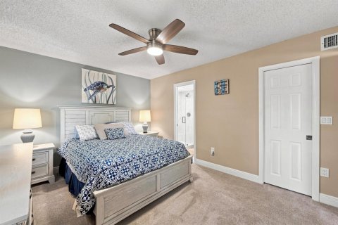 Copropriété à vendre à Lauderdale-by-the-Sea, Floride: 2 chambres, 109.62 m2 № 2309680 - photo 13