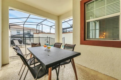 Townhouse in Davenport, Florida 4 bedrooms, 176.7 sq.m. № 2104575 - photo 27