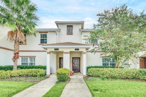 Adosado en Davenport, Florida 4 dormitorios, 176.7 m2 № 2104575