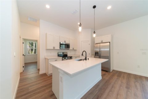 Villa ou maison à vendre à Citrus Springs, Floride: 4 chambres, 173.73 m2 № 2295383 - photo 4