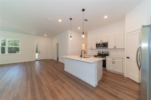 Villa ou maison à vendre à Citrus Springs, Floride: 4 chambres, 173.73 m2 № 2295383 - photo 6