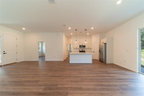 Villa ou maison à vendre à Citrus Springs, Floride: 4 chambres, 173.73 m2 № 2295383 - photo 8
