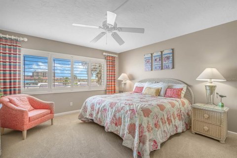 Condominio en alquiler en New Smyrna Beach, Florida, 2 dormitorios, 97.08 m2 № 1564641 - foto 12