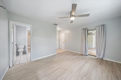 Casa en venta en Sarasota, Florida, 3 dormitorios, 127.65 m2 № 2386586 - foto 14