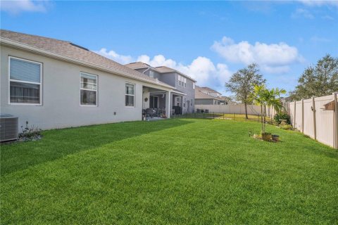 House in Sanford, Florida 4 bedrooms, 195.19 sq.m. № 1734879 - photo 24