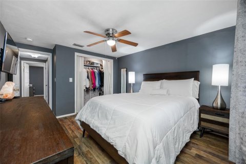 Condo in New Port Richey, Florida, 2 bedrooms  № 1874002 - photo 21