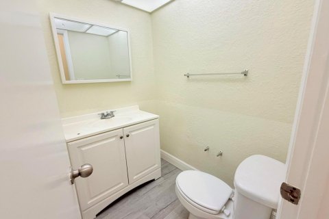 Condo in Deerfield Beach, Florida, 1 bedroom  № 2250832 - photo 7
