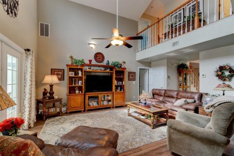 Villa ou maison à vendre à New Smyrna Beach, Floride: 4 chambres, 243.78 m2 № 1785985 - photo 10